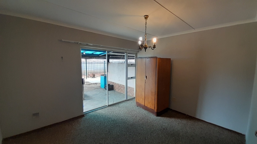 4 Bedroom Property for Sale in Universitas Free State